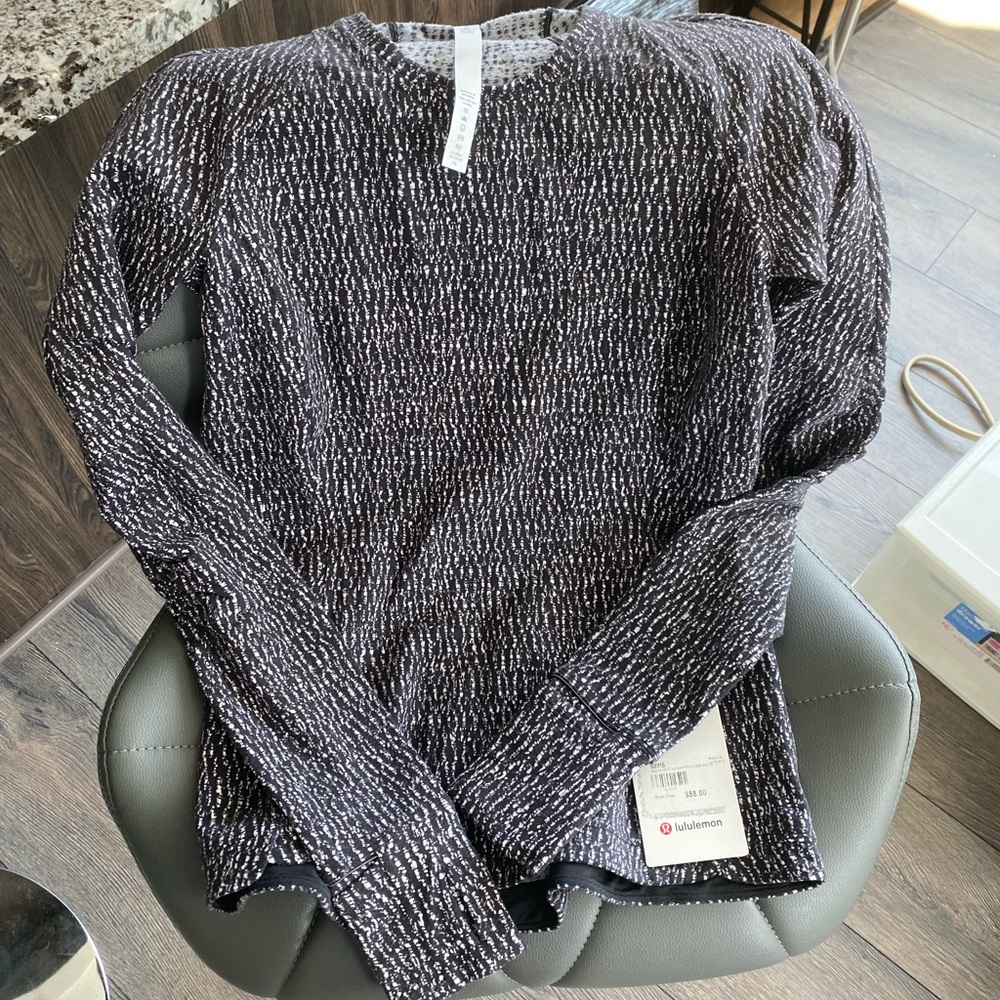 Lululemon Runderful Long Sleeve